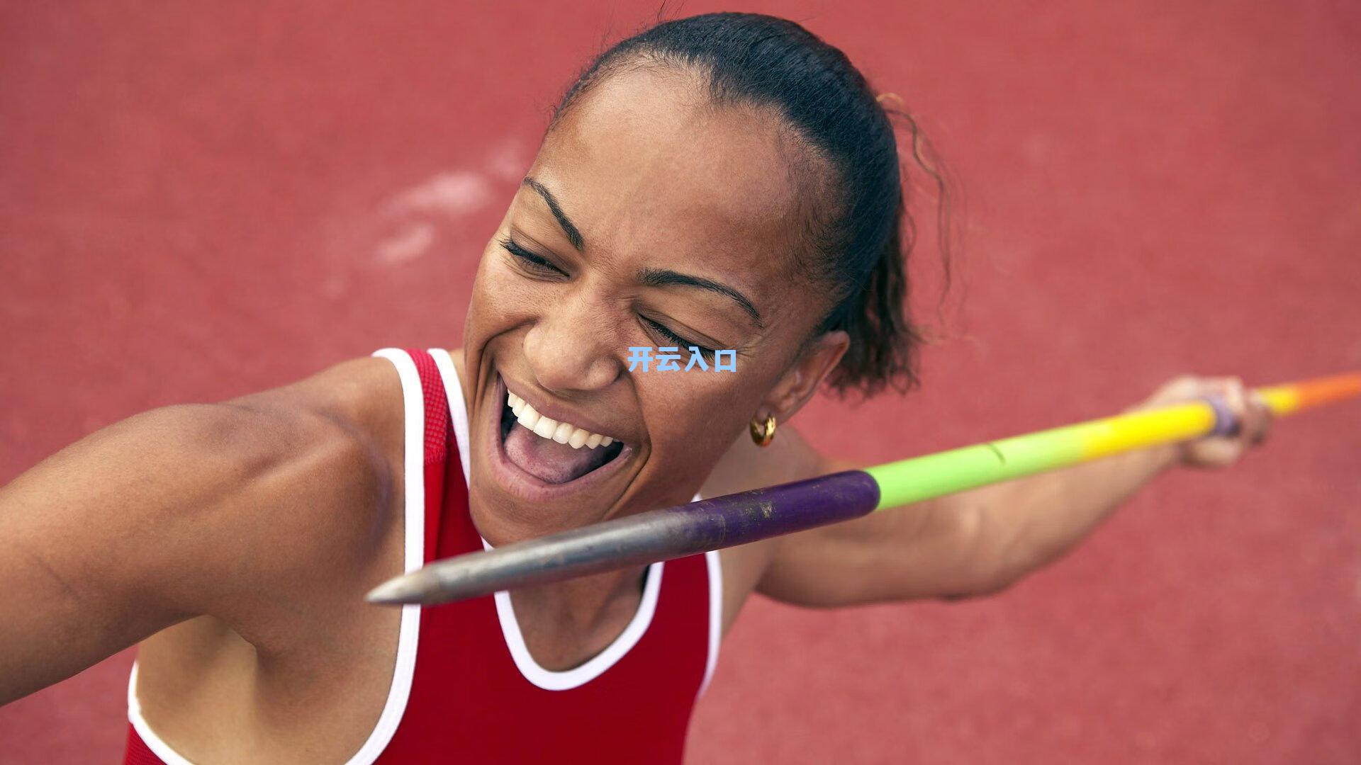 FNC赛后专访，微笑是我职业生涯的引路明灯，困境中照亮前行的方向