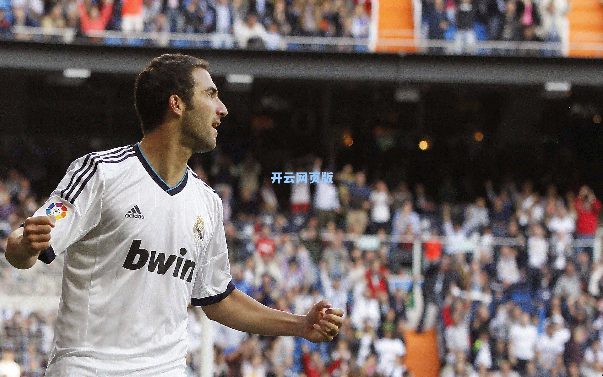 开云app-前泰山中卫马塞尔告别爱媛FC，J3征程仅10场，降级阴影下的短暂足迹