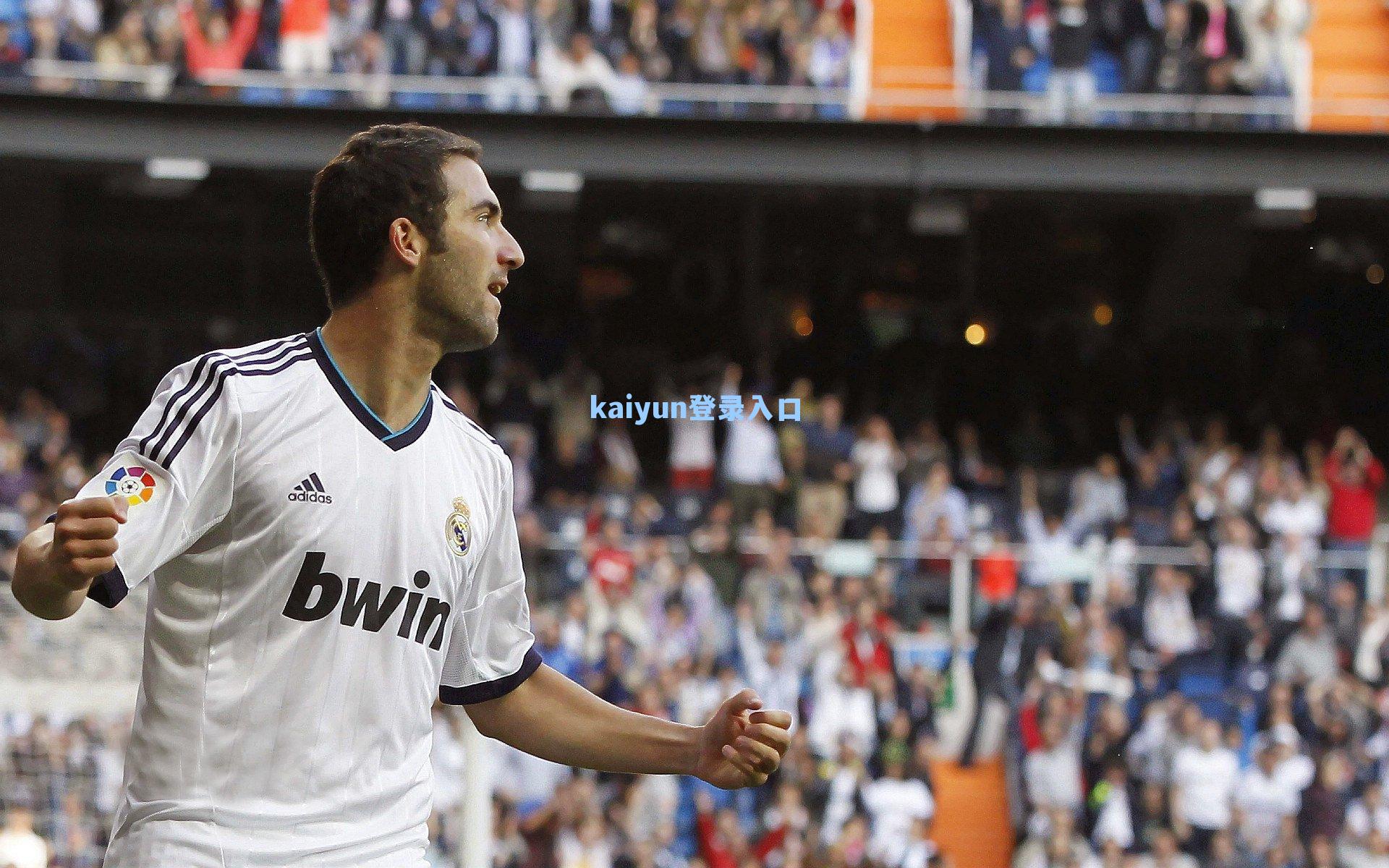 哈登狂砍31分导演末节攻势 快船主场大胜奇才喜迎四连胜